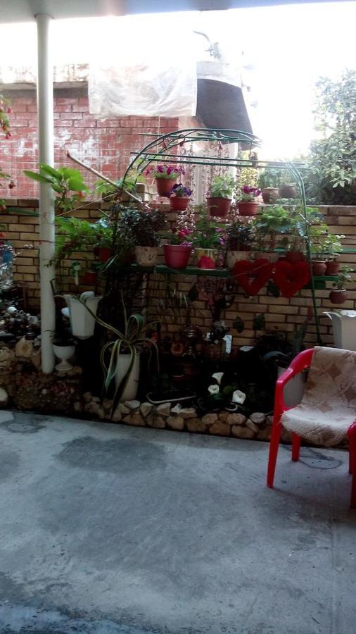 גגרה Guest House On Apskha Leona 12 מראה חיצוני תמונה