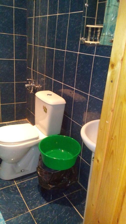 גגרה Guest House On Apskha Leona 12 מראה חיצוני תמונה